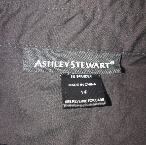 Button down shirt - Picture 2 of 2